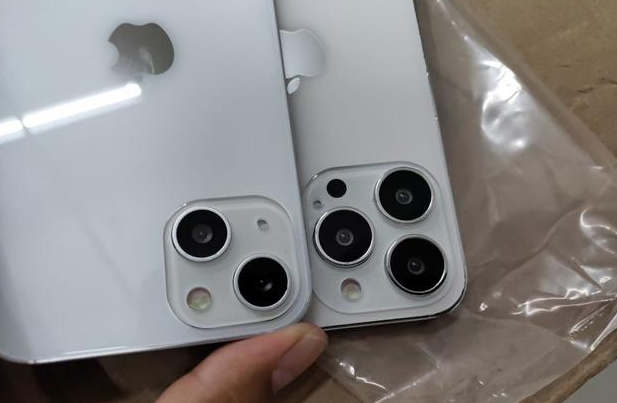 永定苹果手机维修分享iPhone 13‌机模长什么样 