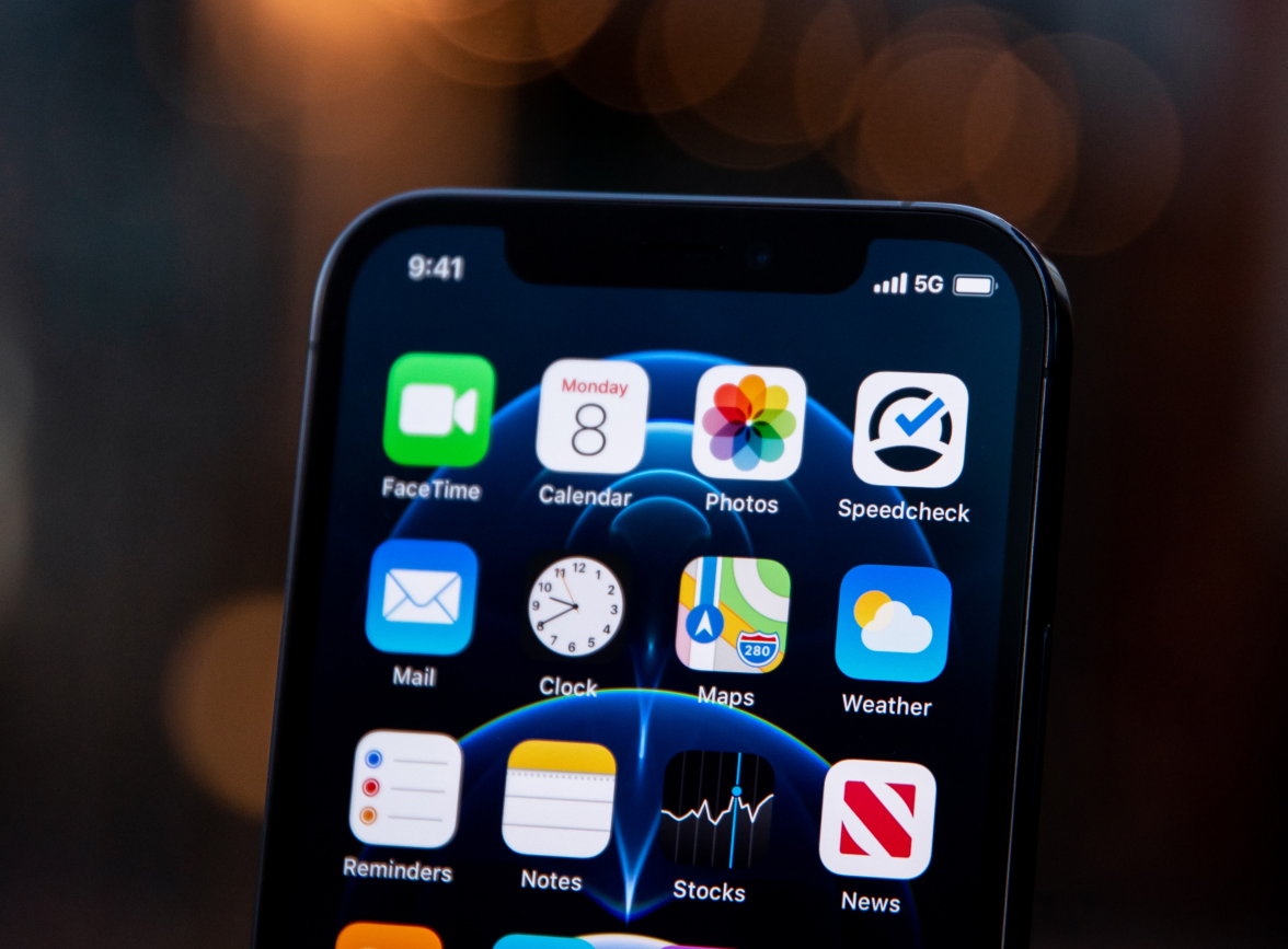 永定苹果手机维修分享为什么 iPhone 12 在冬季会自动关机 